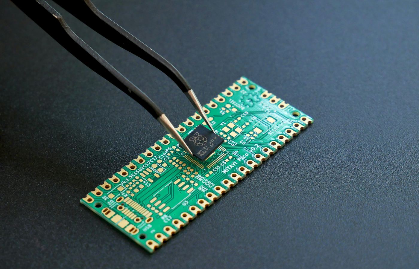 Embedded RFID reader module hardware